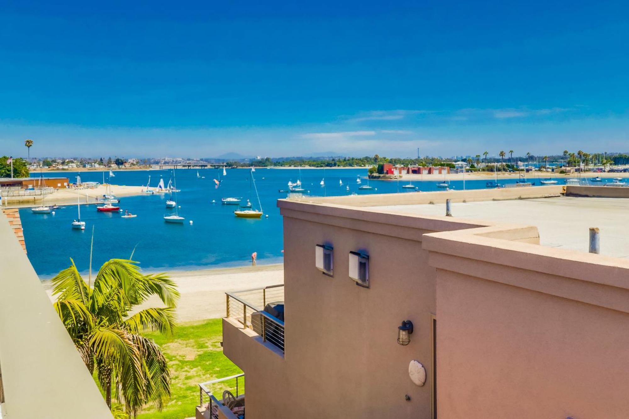 Holiday home Bayfront Dream - Bay Views Rooftop Wd Garage 5171